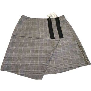 NWT Lush Womens Crossover Plaid Mini Skirt Gray Size Medium